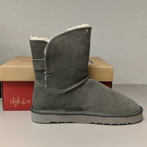 NWB Style and Co boots